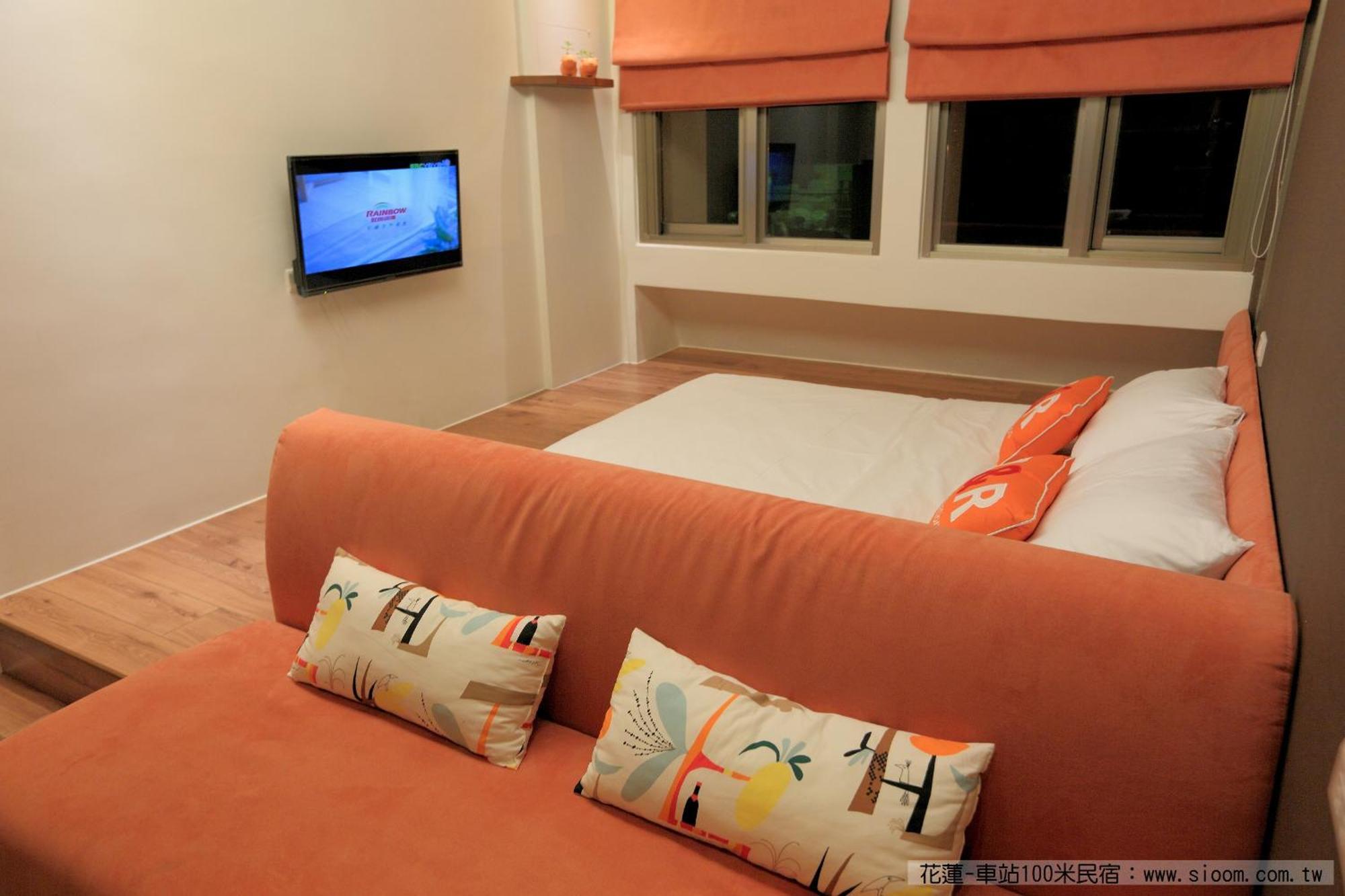 車站100M民宿丨電梯附停車場 Hualien City Room photo